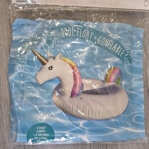 Unicorn Pool Float with Rainbow Mane